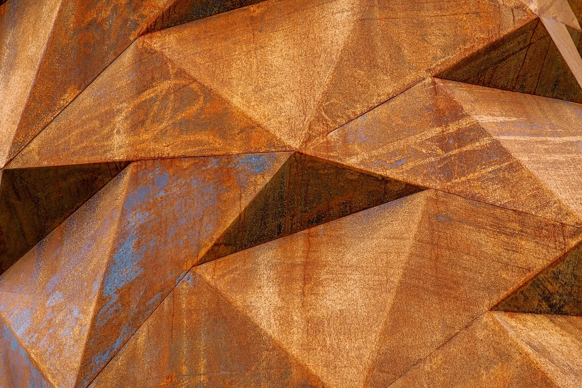 Découvrez pourquoi l'équerre acier est indispensable dans vos projets 2026